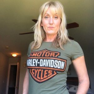 Harley Davidson jeweled t-shirt!